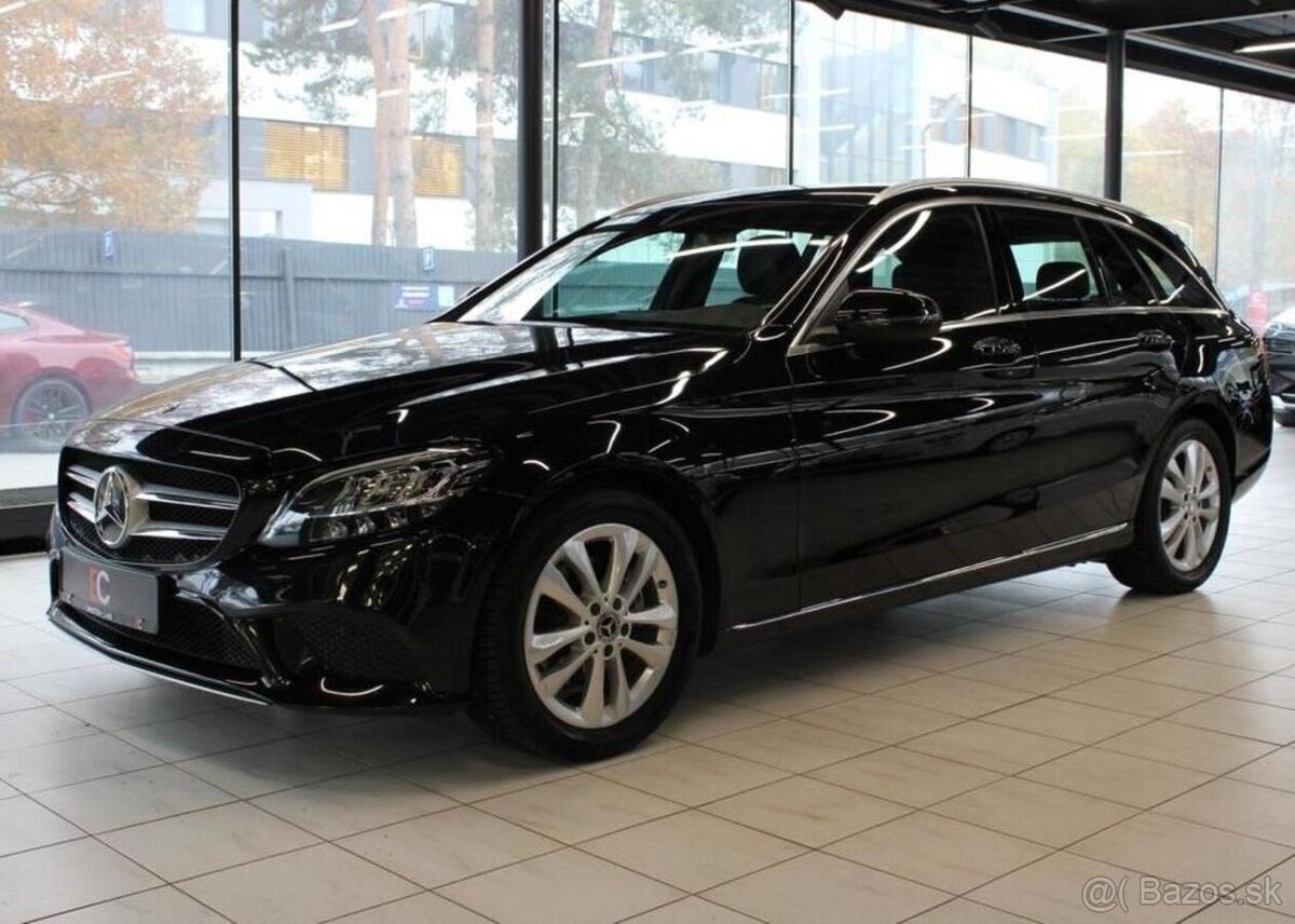 Mercedes-Benz Třídy C C 220d nafta automat