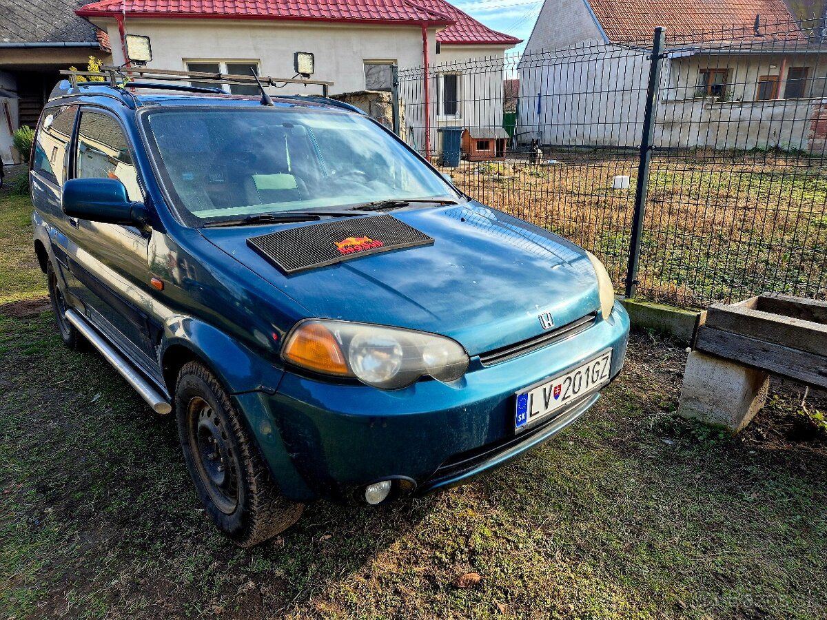 Ponúkam Honda HRV 1,6 benzín 4x4