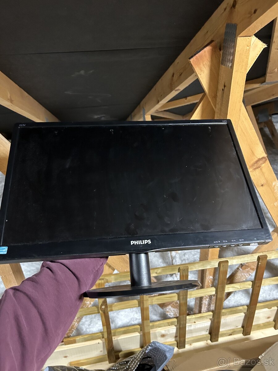 LCD Monitor Philips 22"