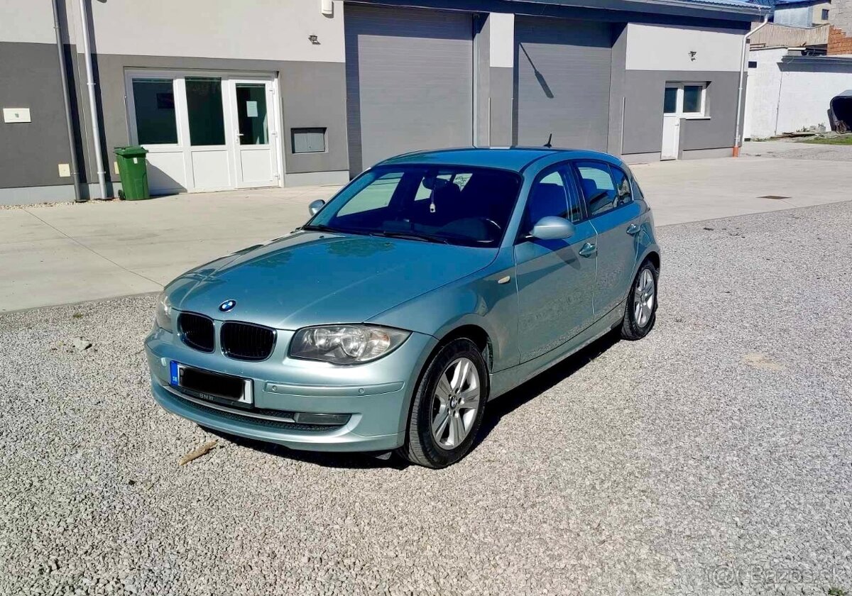 BMW 118i E87