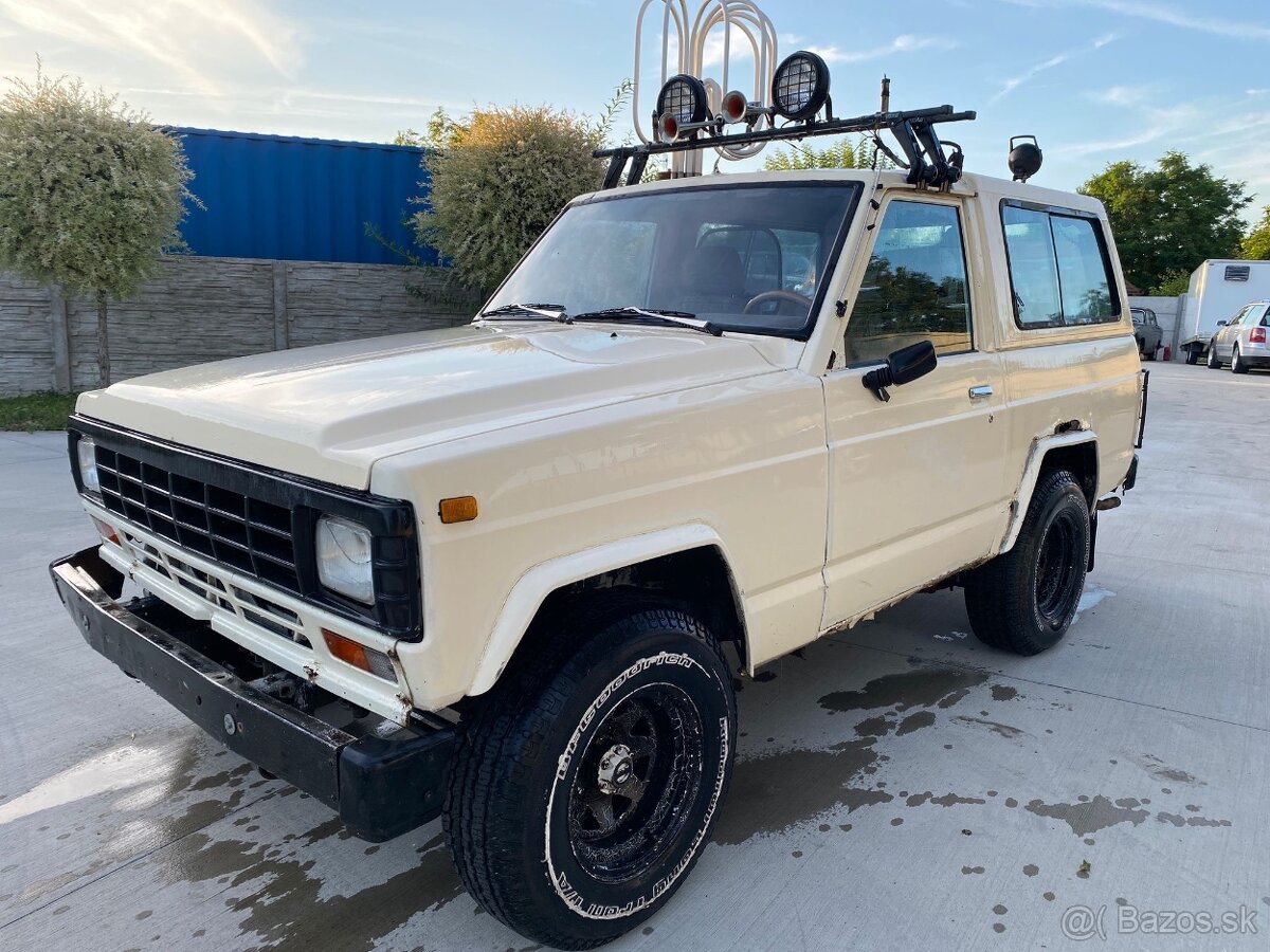 Nissan Patrol KR 260. 3,3diesel.rok.87