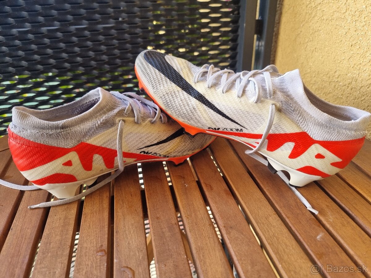 Kopačky Nike ZOOM VAPOR 15 PRO FG