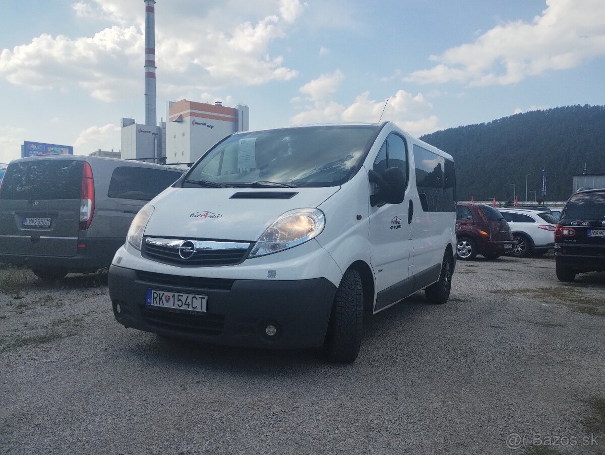 Opel Vivaro Van 2.0 CDTI 9 miestne