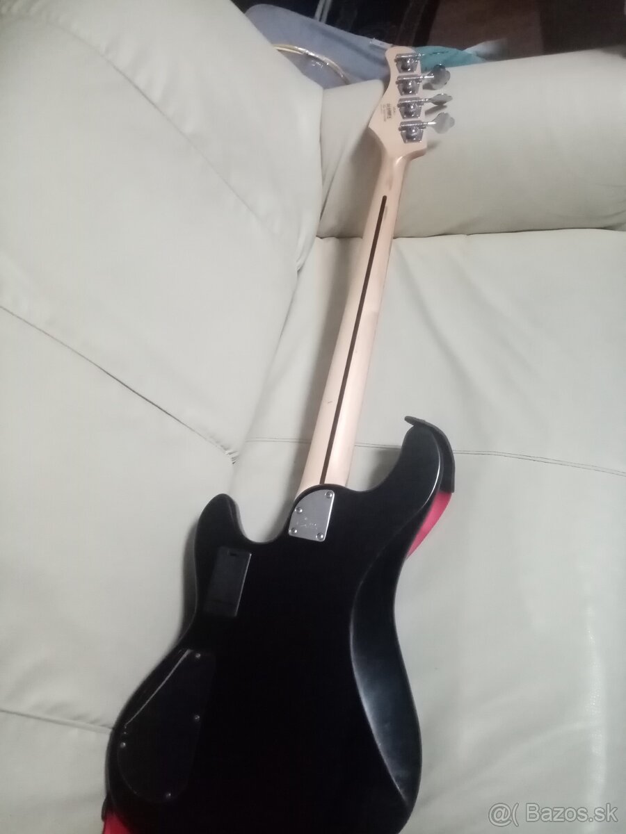 Predám basgitara cort gb34