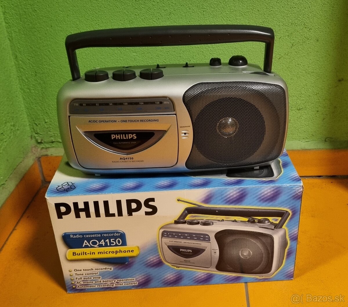 Predám rádiomagnetofón Philips AQ 4150