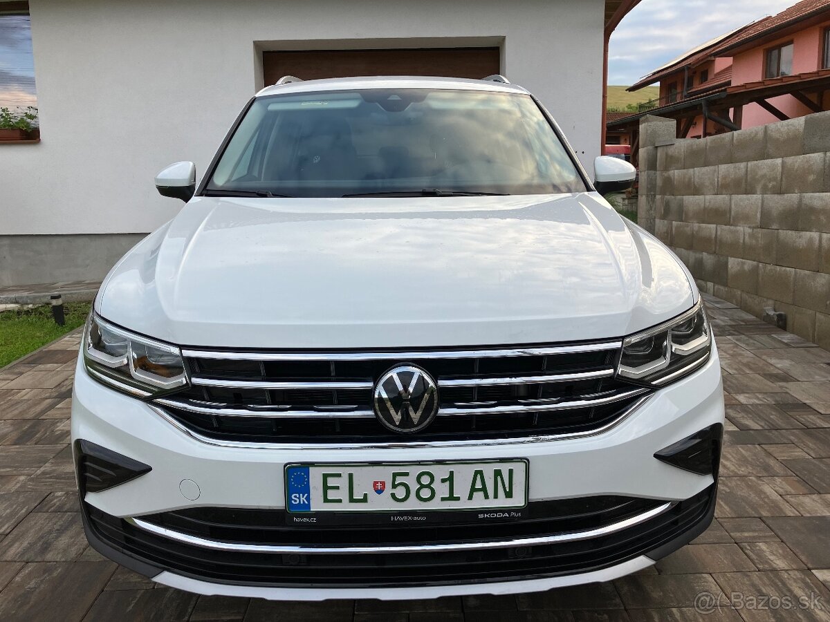 Tiguan ehybrid 245k ročné auto(Rezervované)