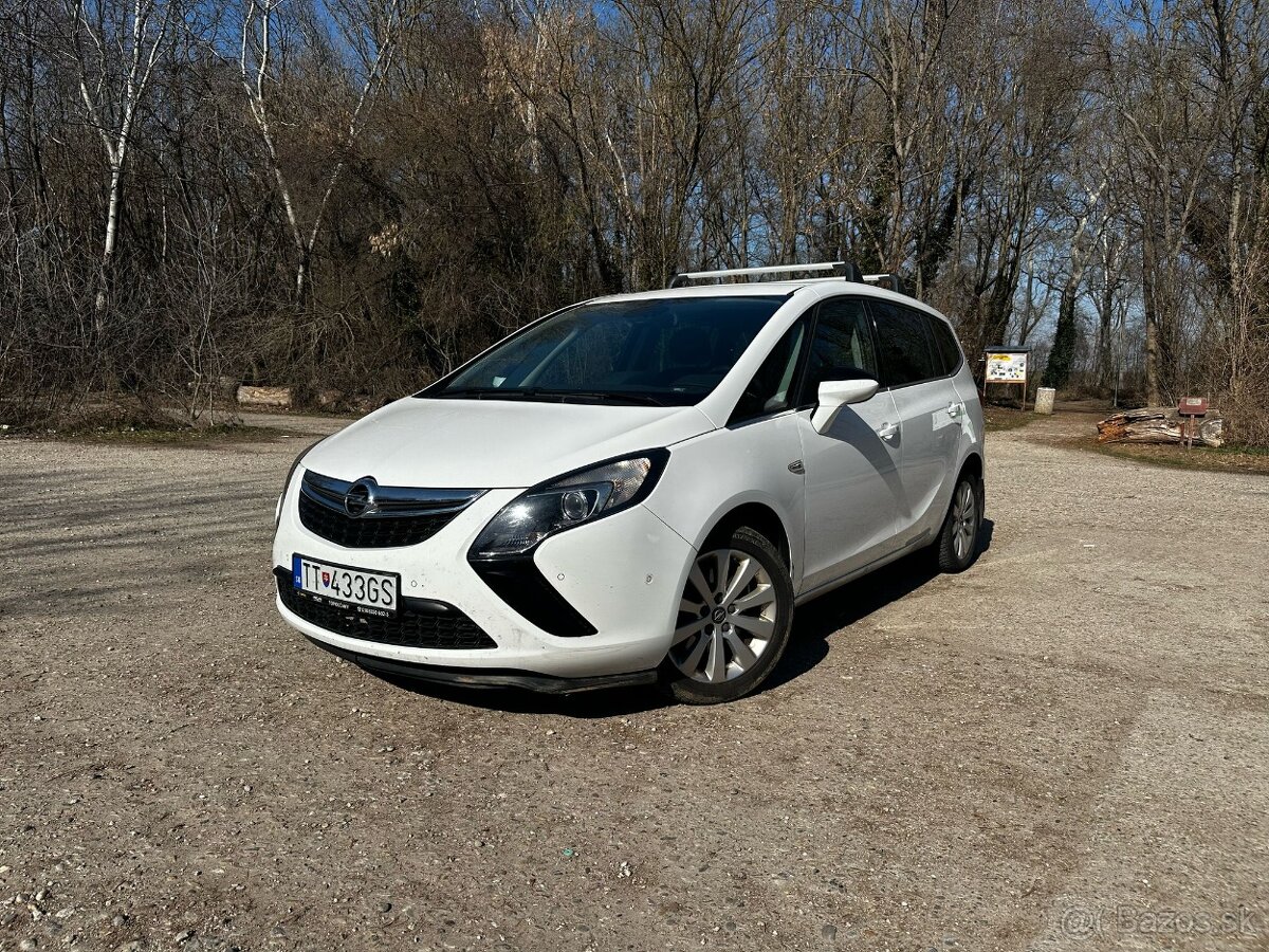 Opel Zafira Tourer