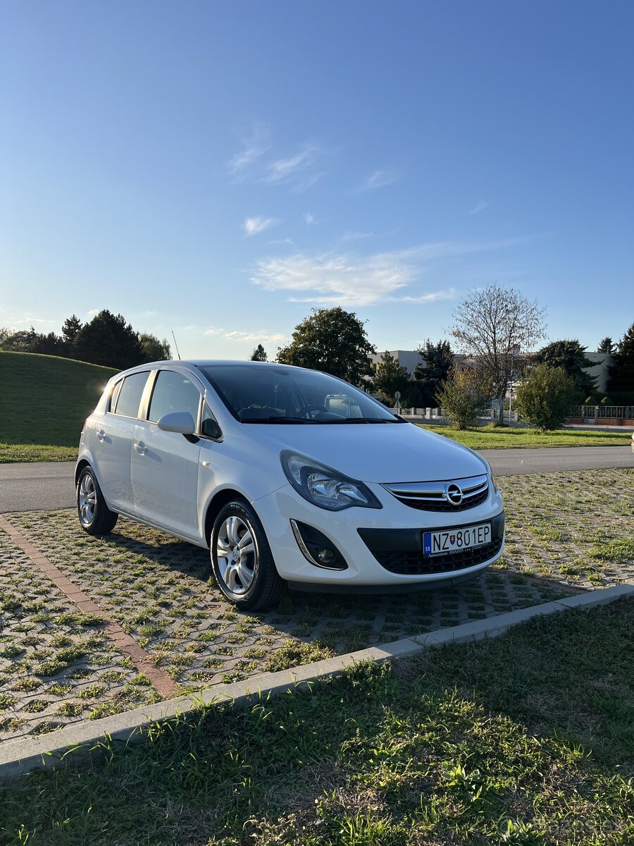 Opel Corsa 1.2 LPG 2013