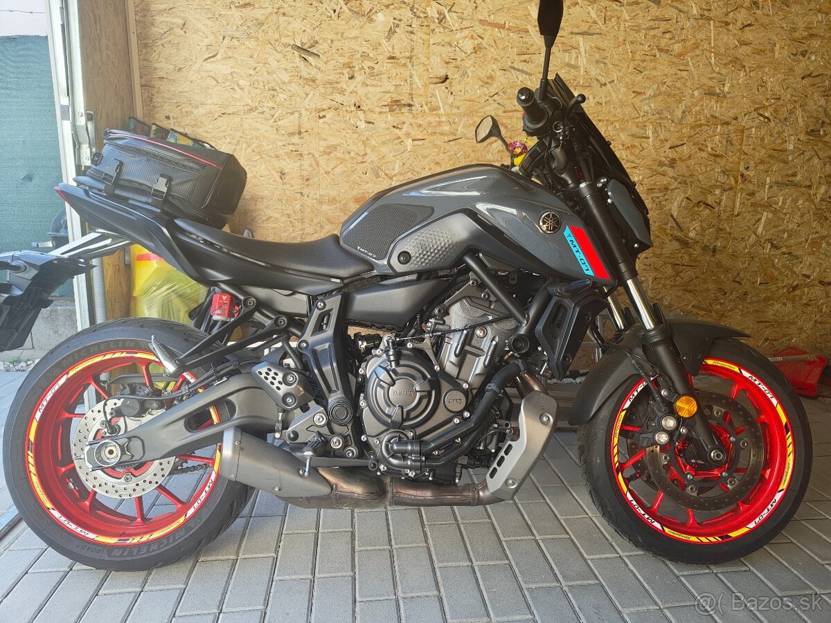 Yamaha mt 07