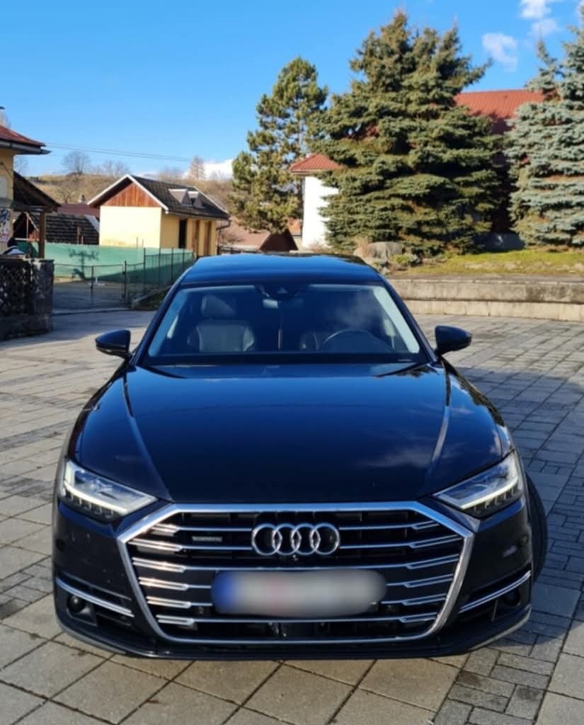 Audi A8  Long Verzia 50D HEV V6 Quattro Max Výbava