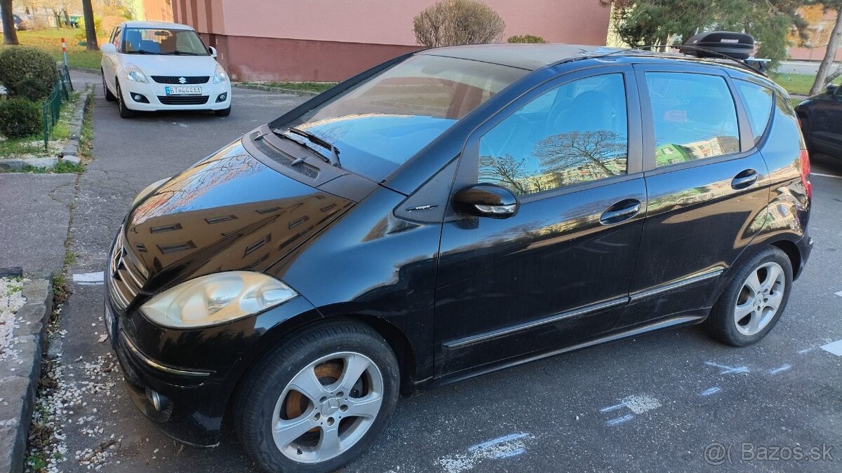 Predaj poškodeného auta Mercedes Benz A150