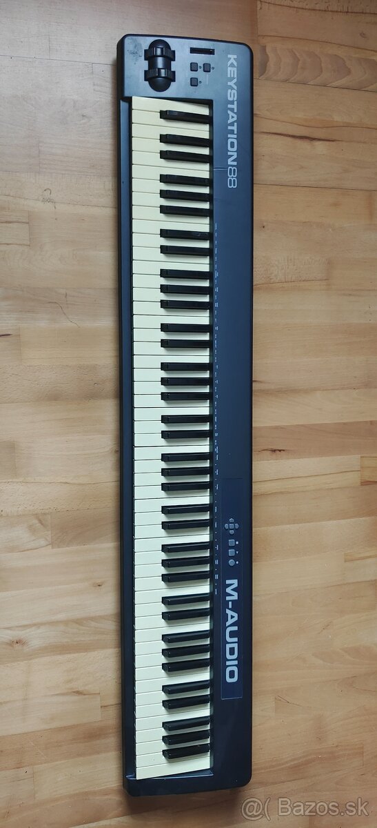 Keyboard - klavír