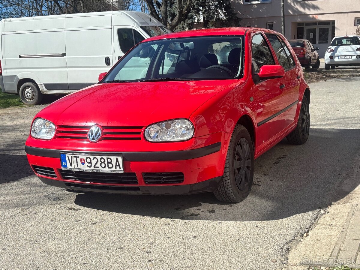 Predám Volkswagen golf 4 1.6 benzín