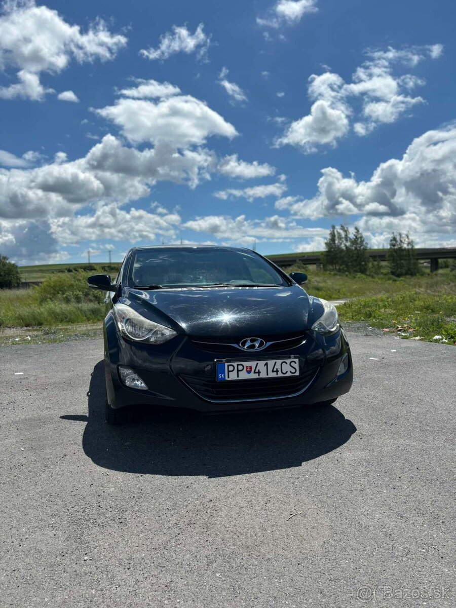 predaj auta Hyundai Elantra