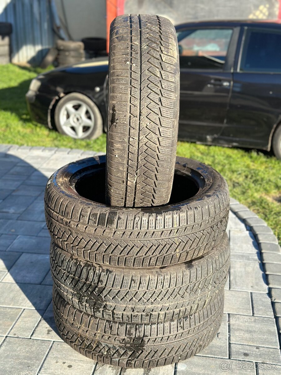 Predam 225/55 R19 zimne pneumatiky