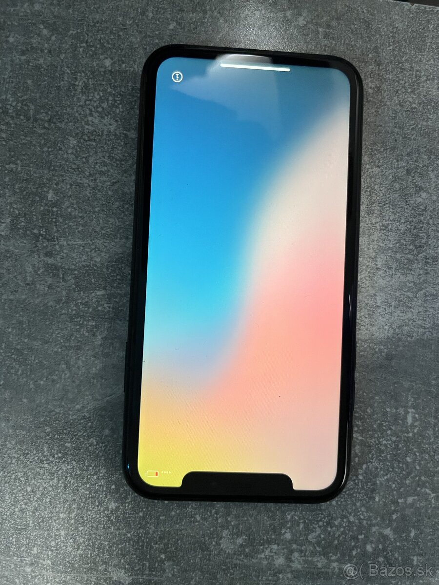 iPhone XR 128GB čierny