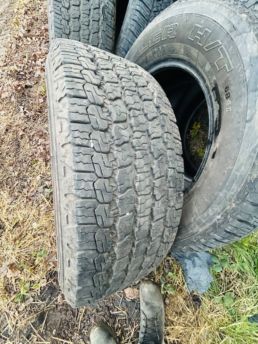 Predám 4x pneu Goodyear wrangler all terrain 265/60 r18