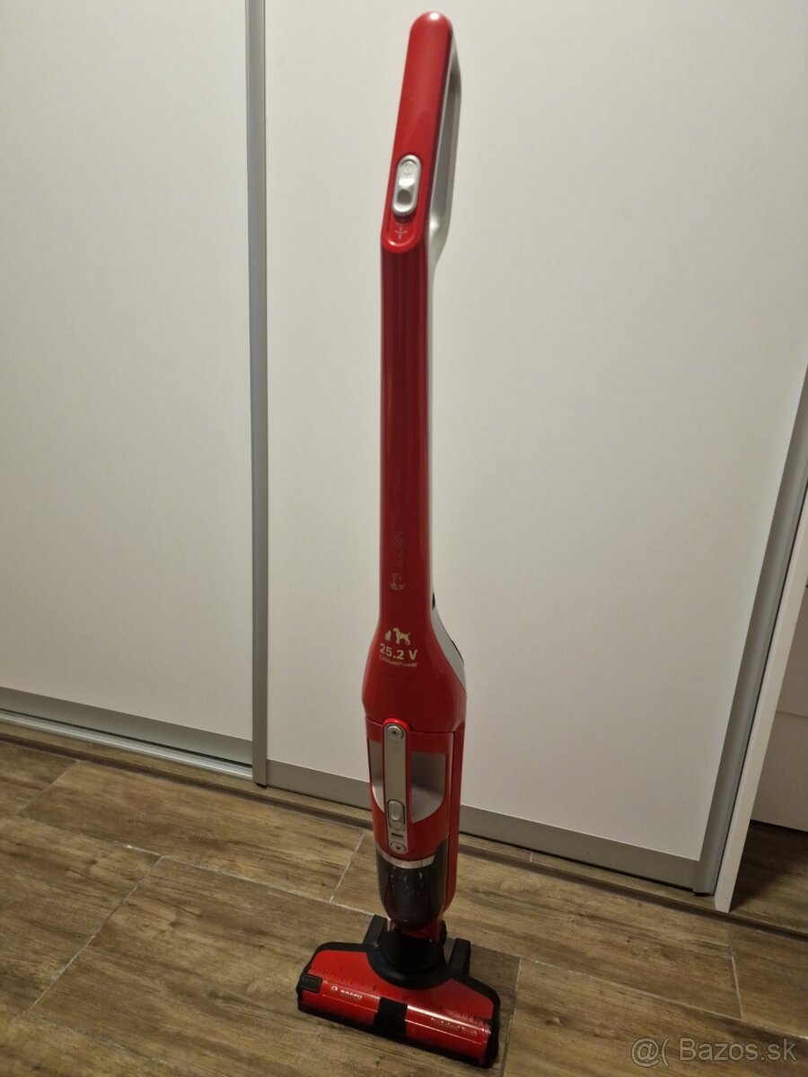 Akumulátorový vysávač Bosch animal pro 25,2V