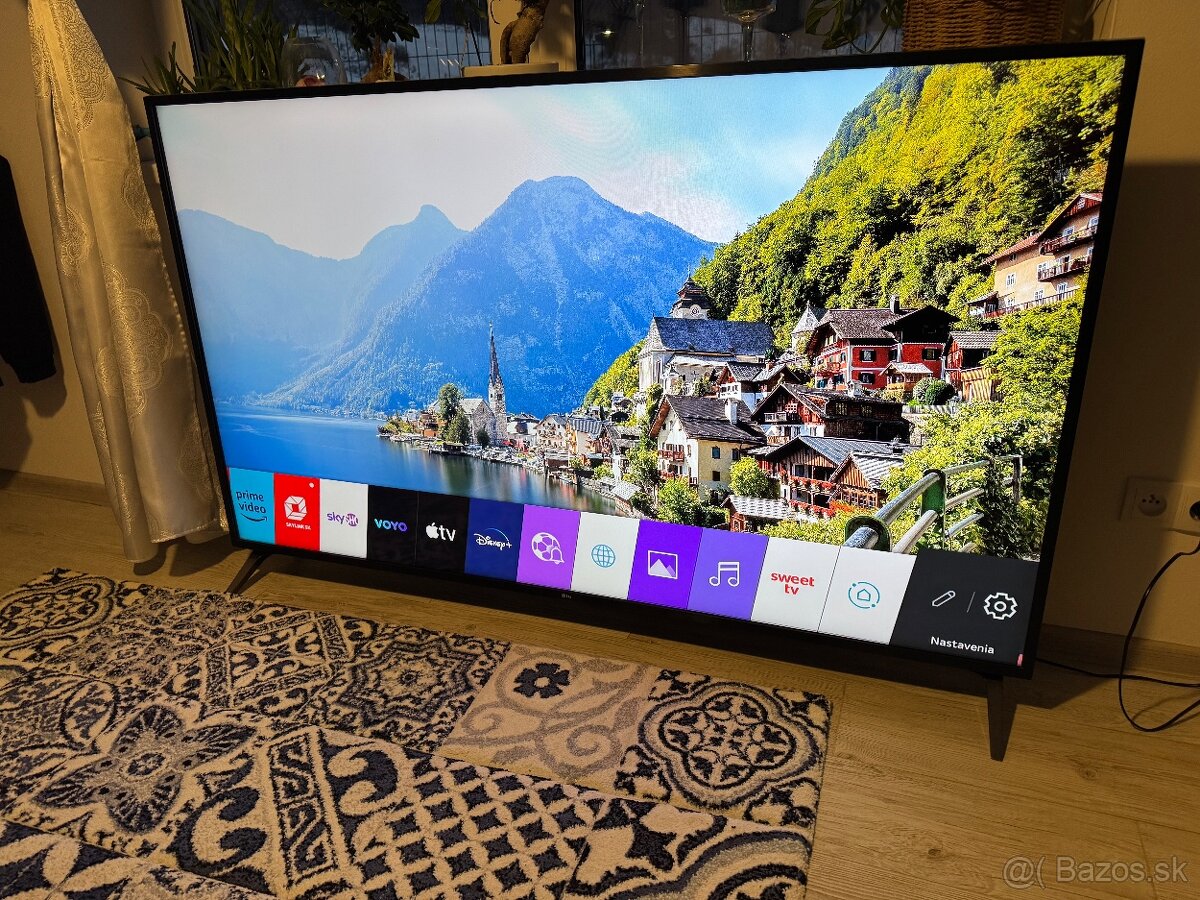 70" LG 70UN71003LA