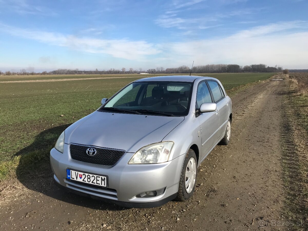 Toyota Corolla 1.6 VVT-i, 2002/12, 5- manuálna prev.,benzín