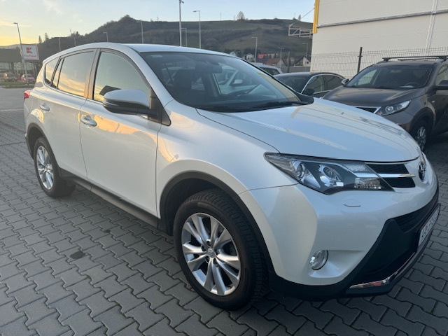 Toyota RAV4 2.2 l D-4D Premium AKONTACIA OD 0%