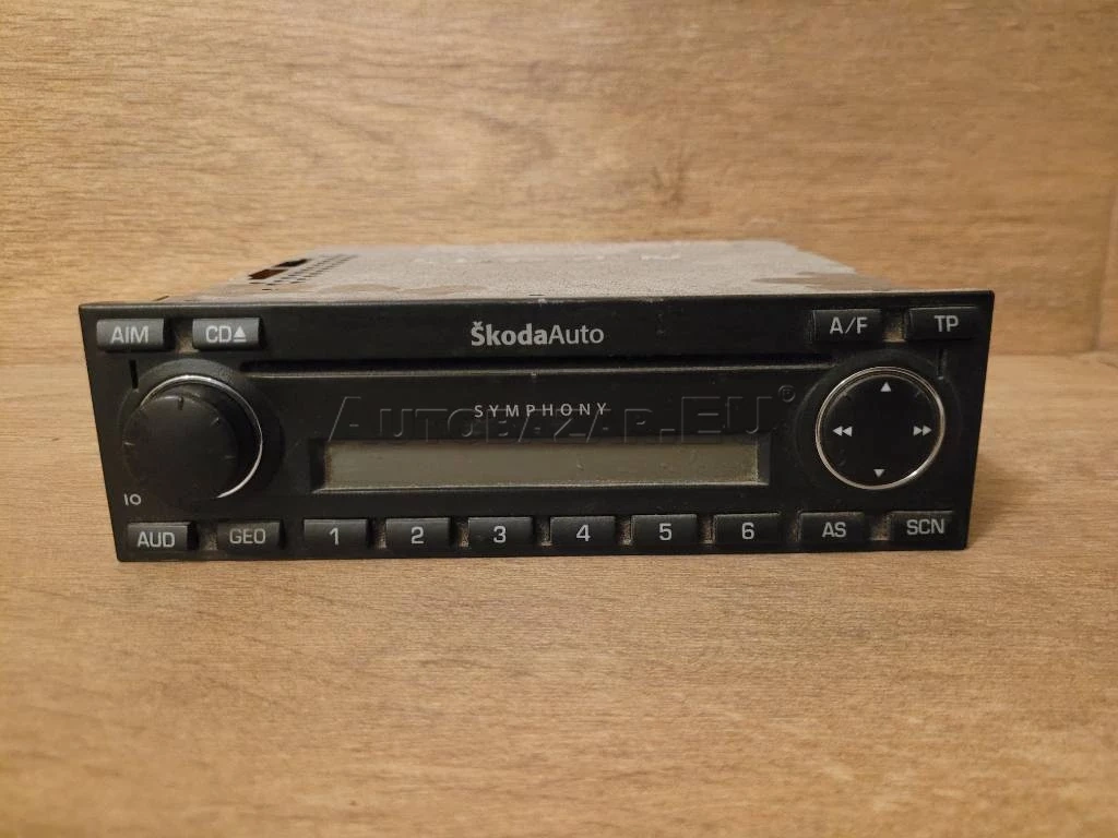 SKODA OCTAVIA RADIO