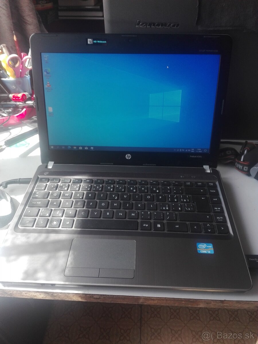 HP ProBook. Intel – i5. 13,3". Disk 500 GB. RAM 8 GB.