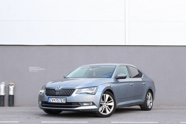 Škoda Superb 2.0 TDI 190k Style DSG EU6