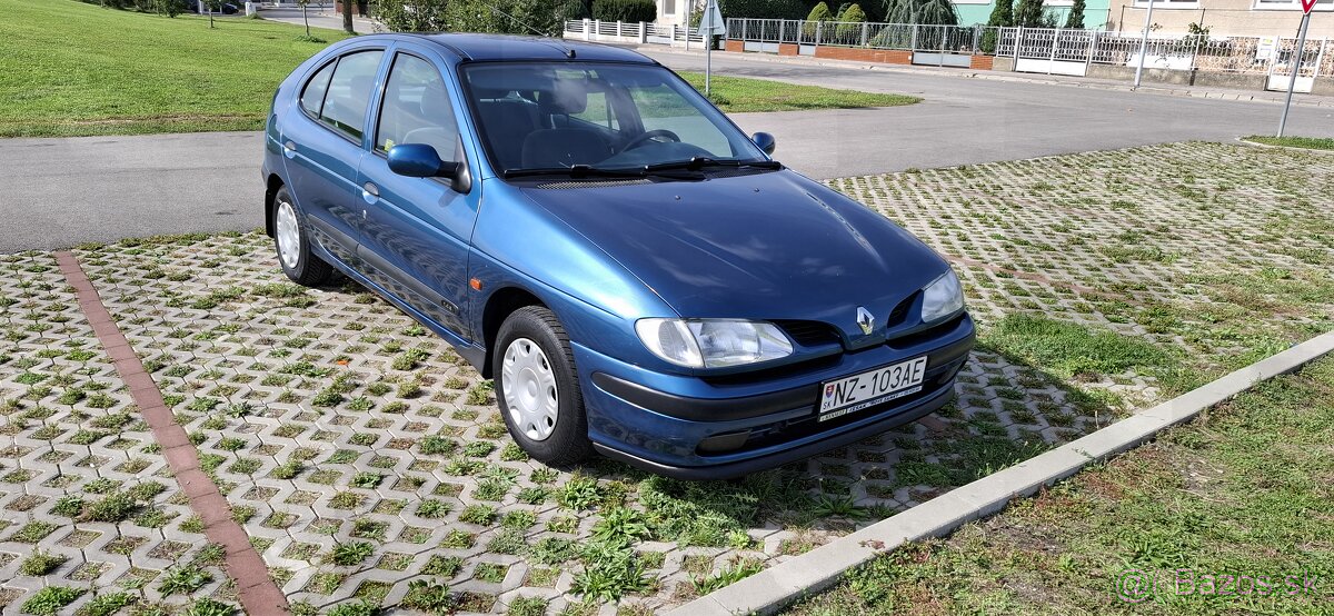 Predám Renault Megane 1.4 benzín.