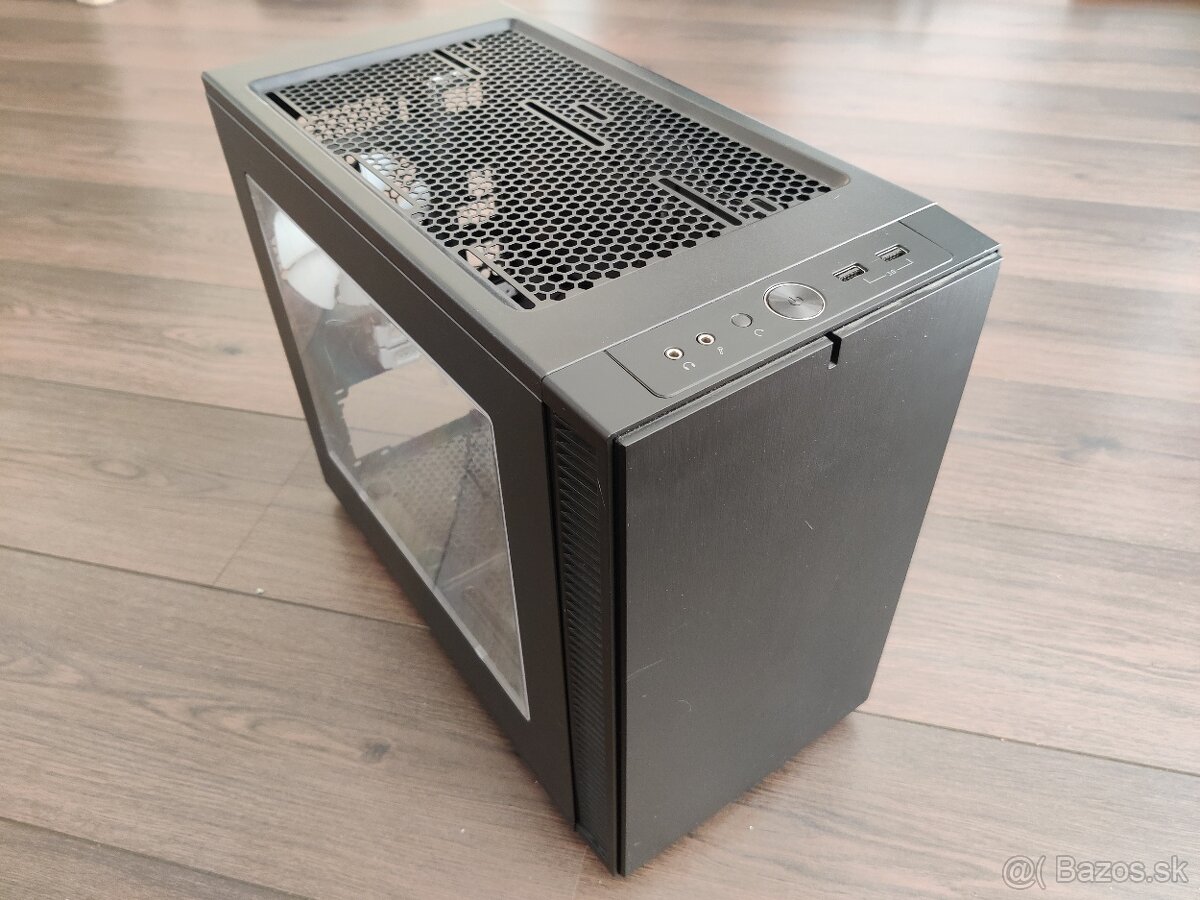 Predam skrinku Fractal Design Define Nano S