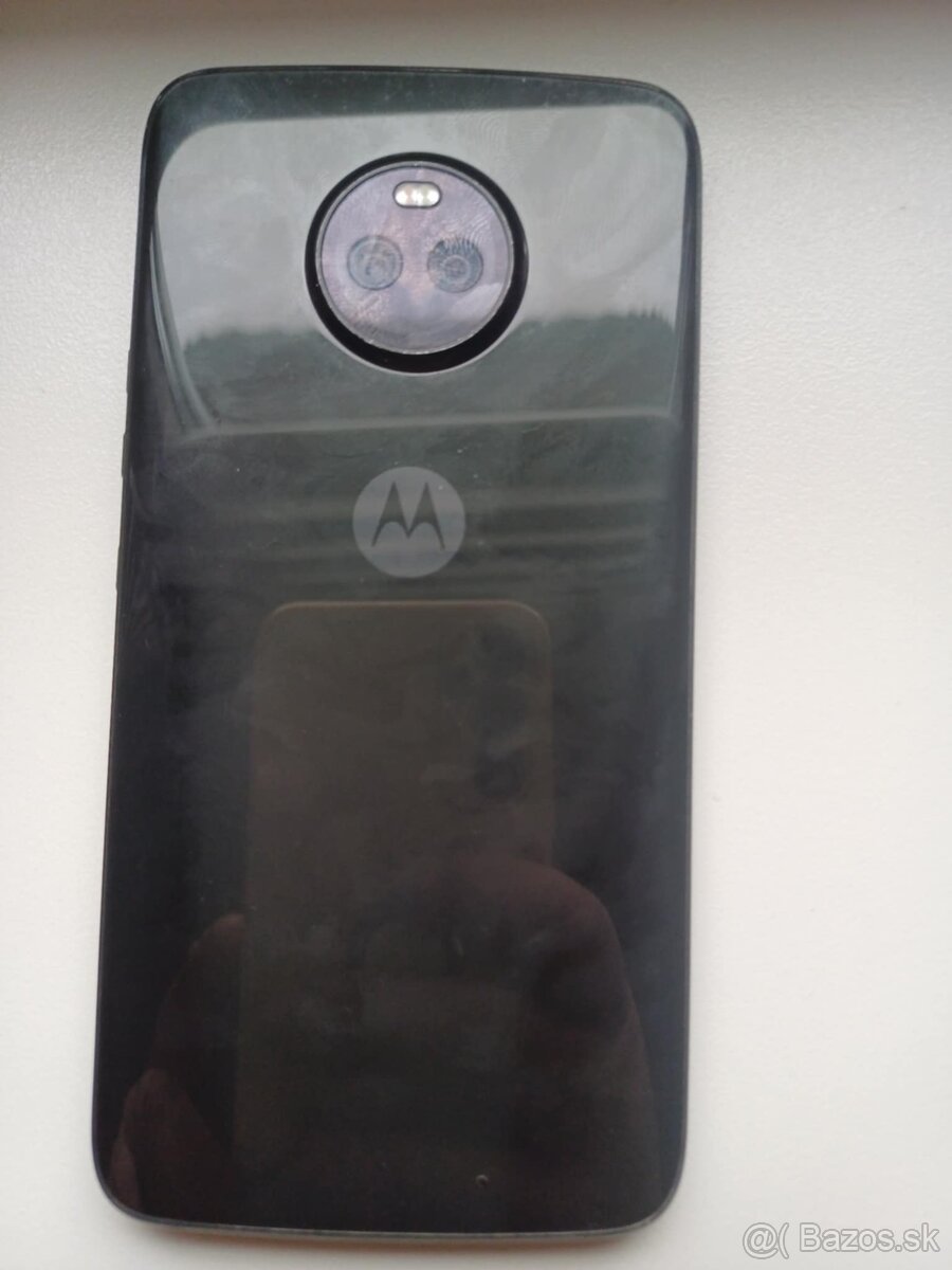 Motorola x4