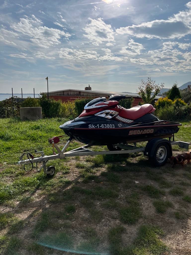 Vodný skúter SEA DOO RXP