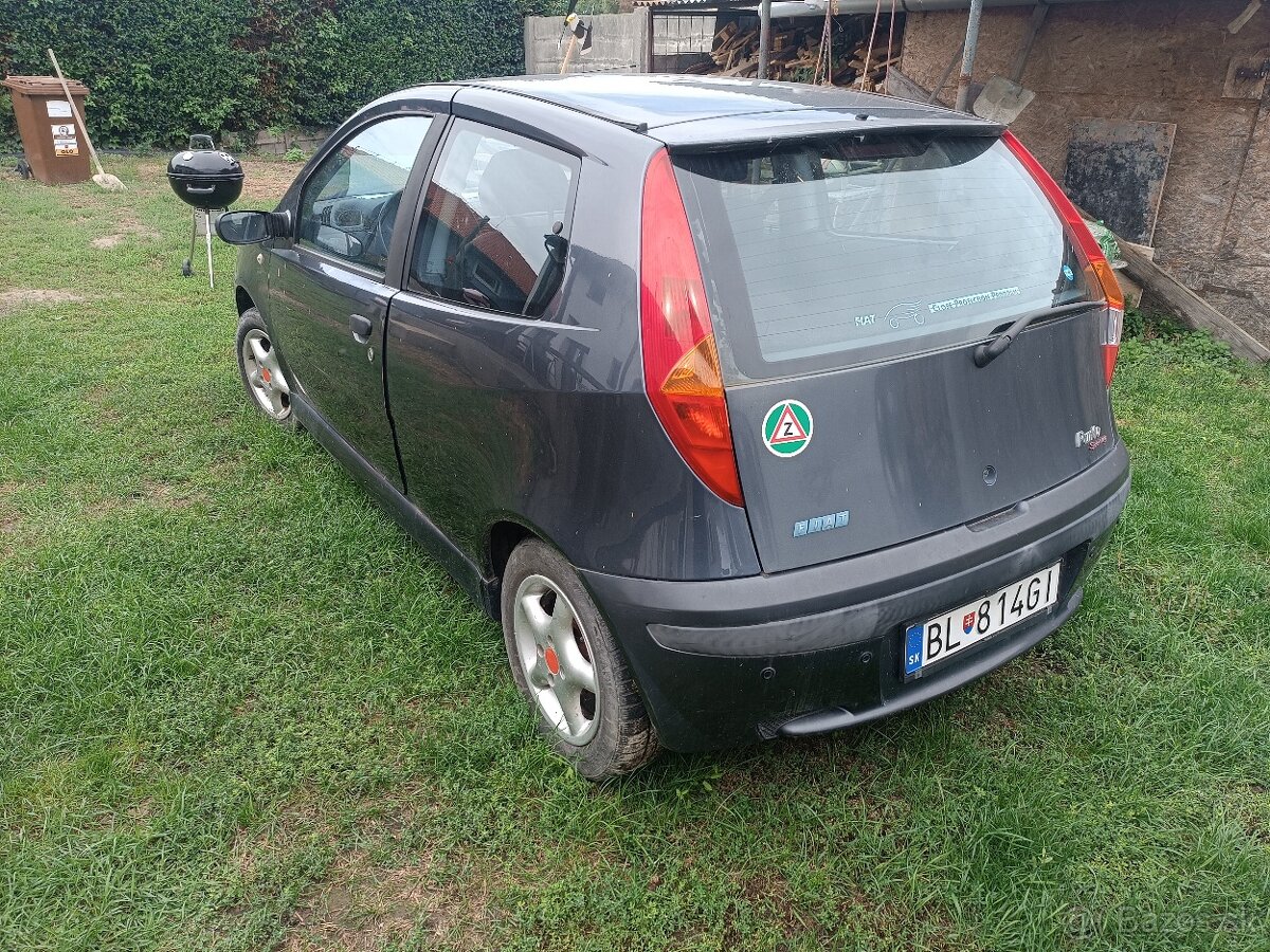 Predám Fiat Punto automat