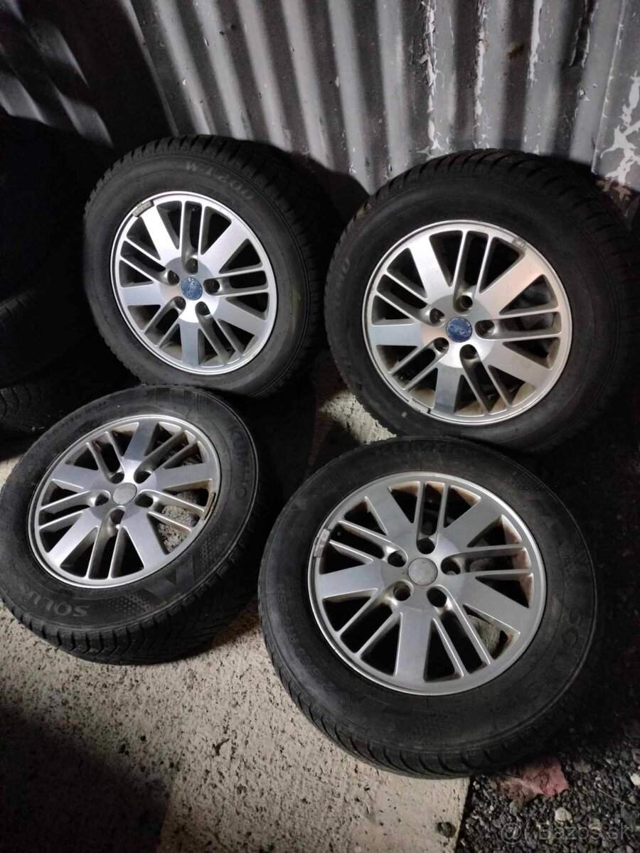 4ks alu disky orig. Ford 5x108 r16 pneu 215/60 r16