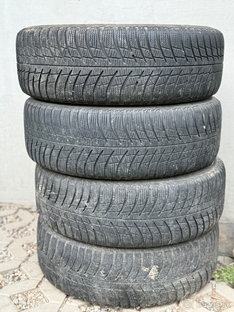 Zimne pneu bridgestone