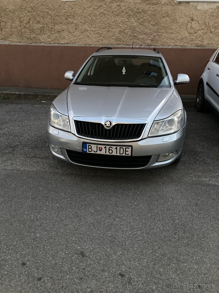 Octavia II 2012 1.6 TDi