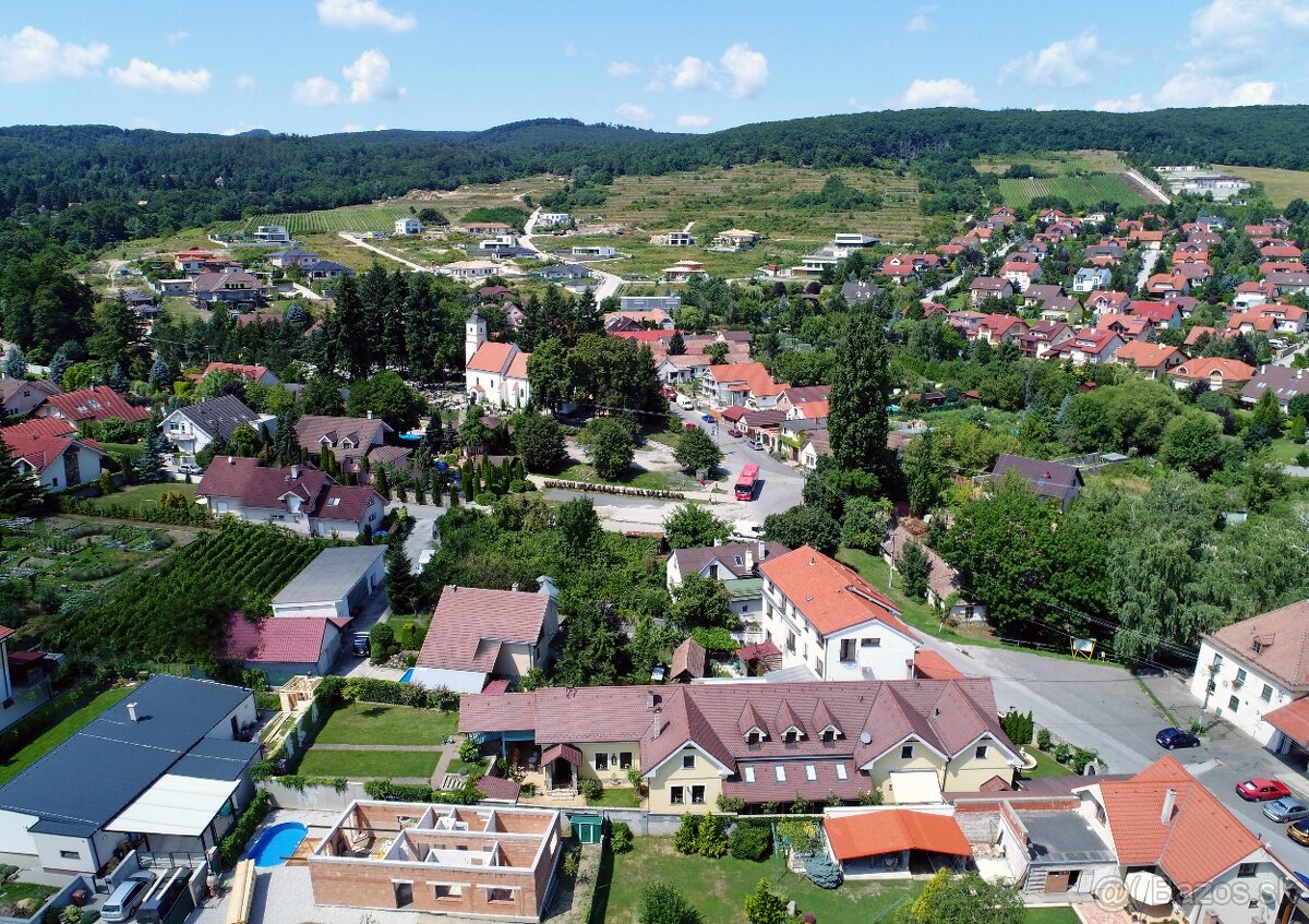 predam rodinny dvojgeneracný dom v Limbachu