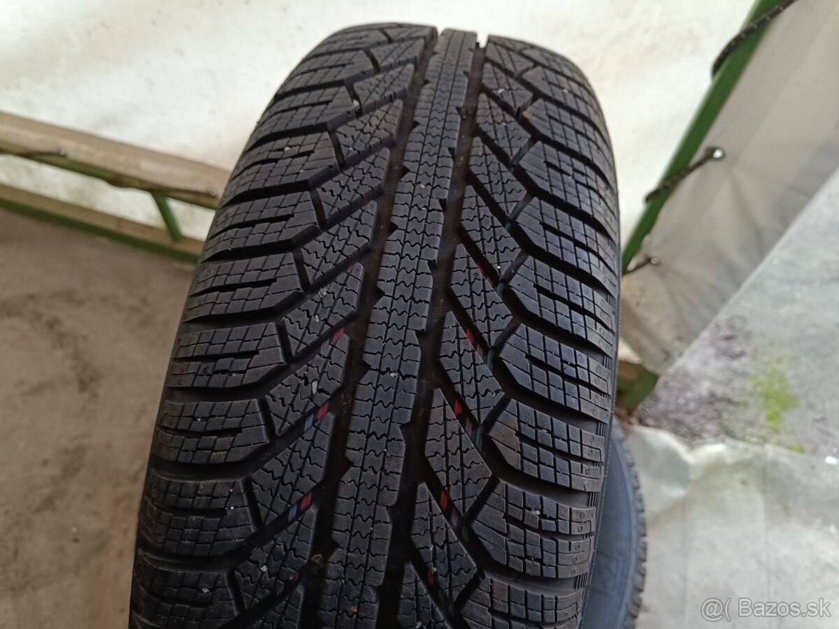 Zimné pneumatiky 195/60 R15 Semperit 4ks