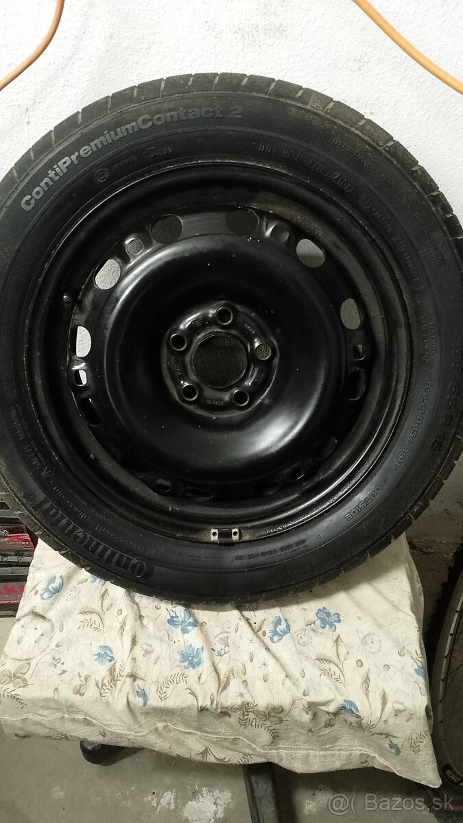 Koleso 15 s pneu rozteč 5x100,