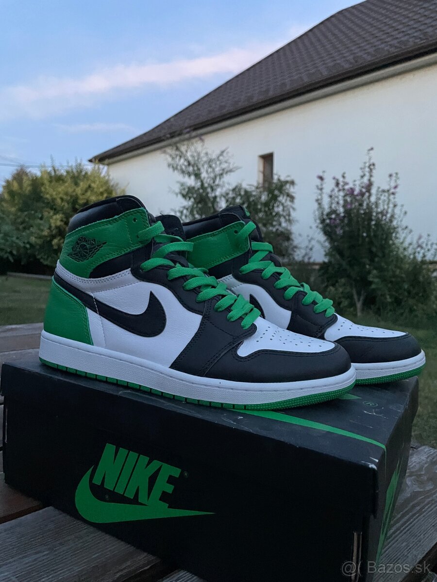 Nike Air Jordan 1 High OG Lucky Green