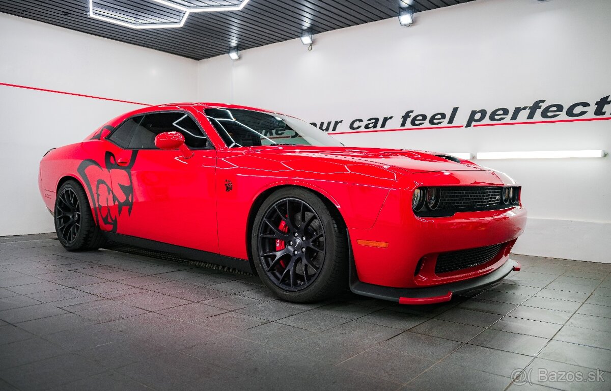 Dodge Challenger 6.2 SRT Hellcat 837HP