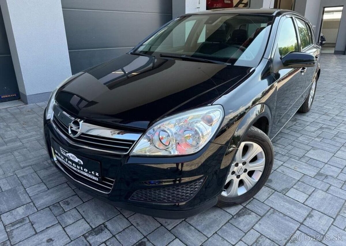 Opel Astra 1.6 16V benzín manuál 85 kw