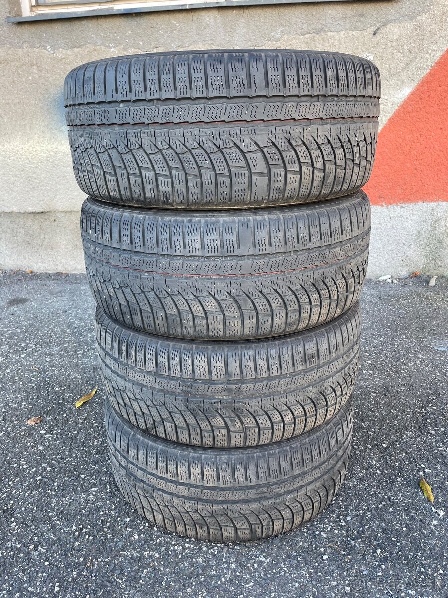 245/45 18 zimne NOKIAN