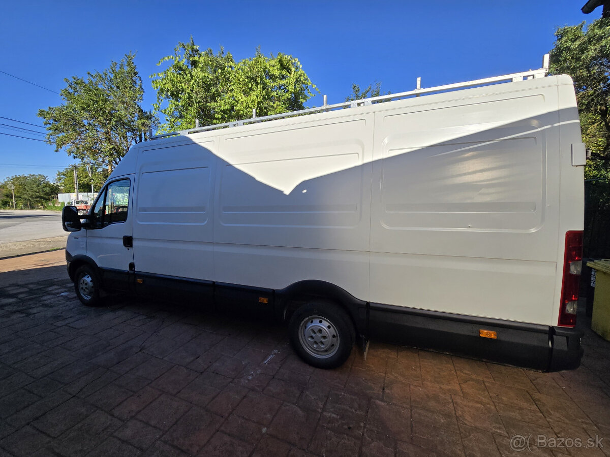 Iveco Daily 35S17V 15.6 m3, 2013, klima, 80 900km ()