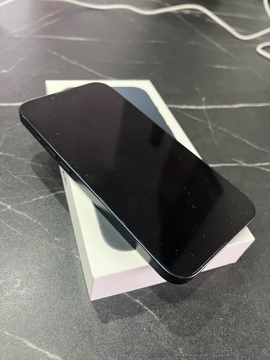 iPhone 13 - 128 GB