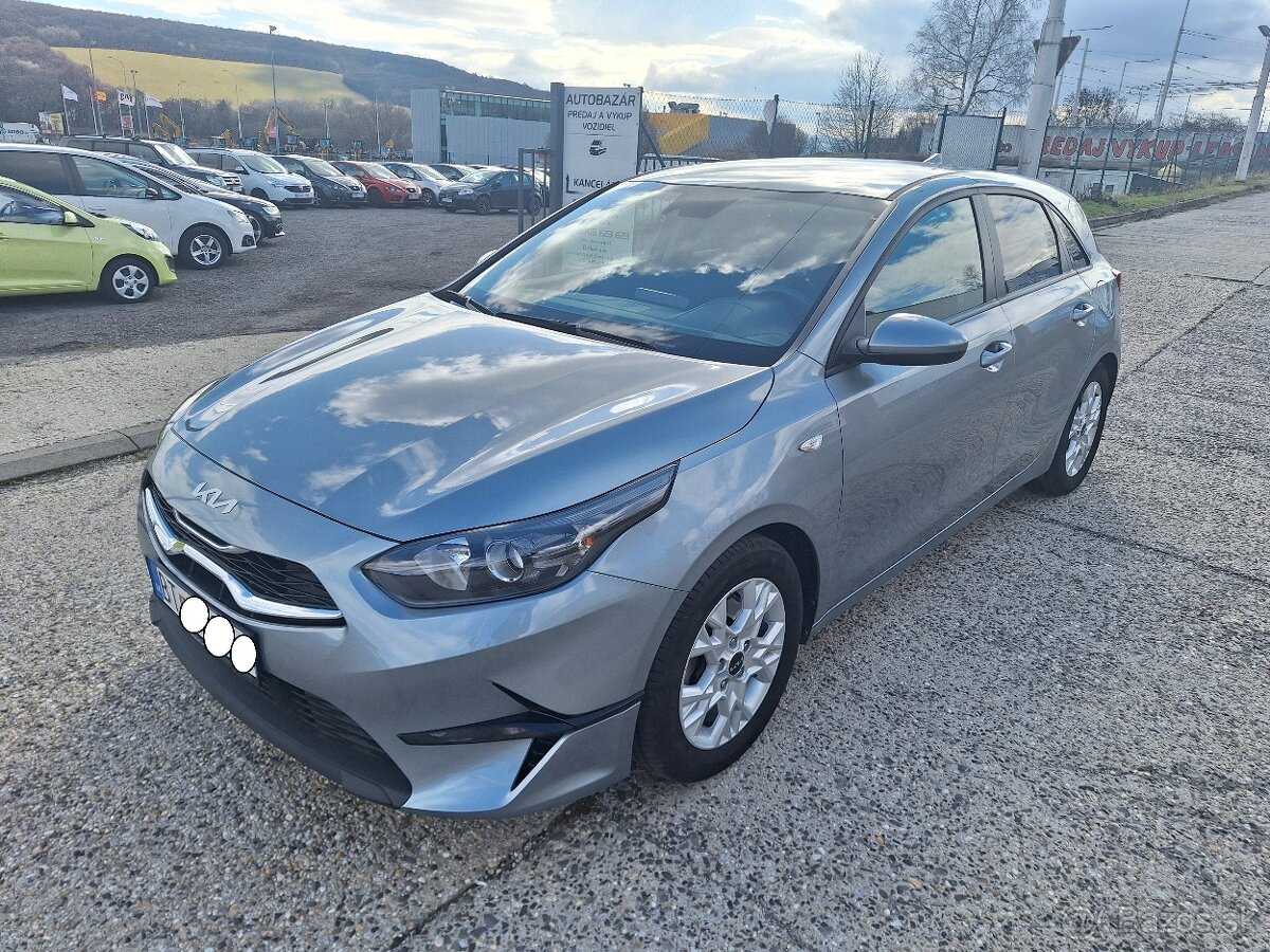 Kia Ceed 1.0 T-GDi Gold - 25 tis km, v záruke