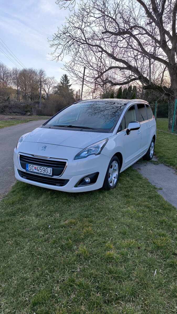 Peugeot 5008 1,6 HDI 2016