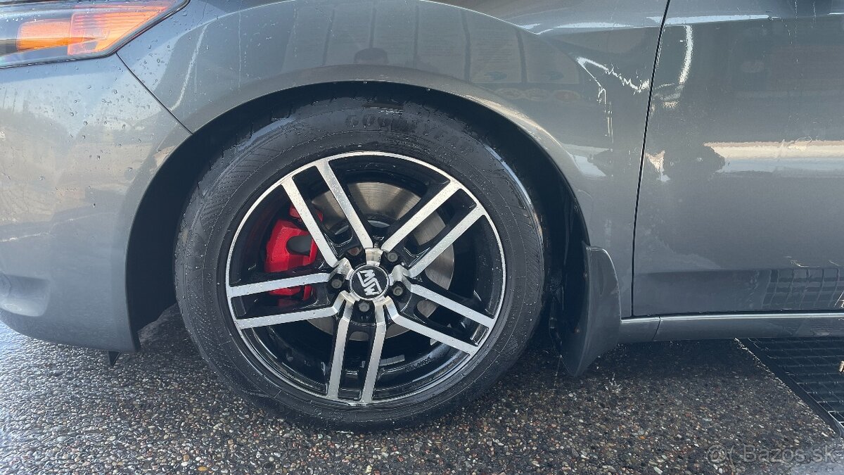 Honda Accord Disky MSW + Pneumatiky 17" Goodyear