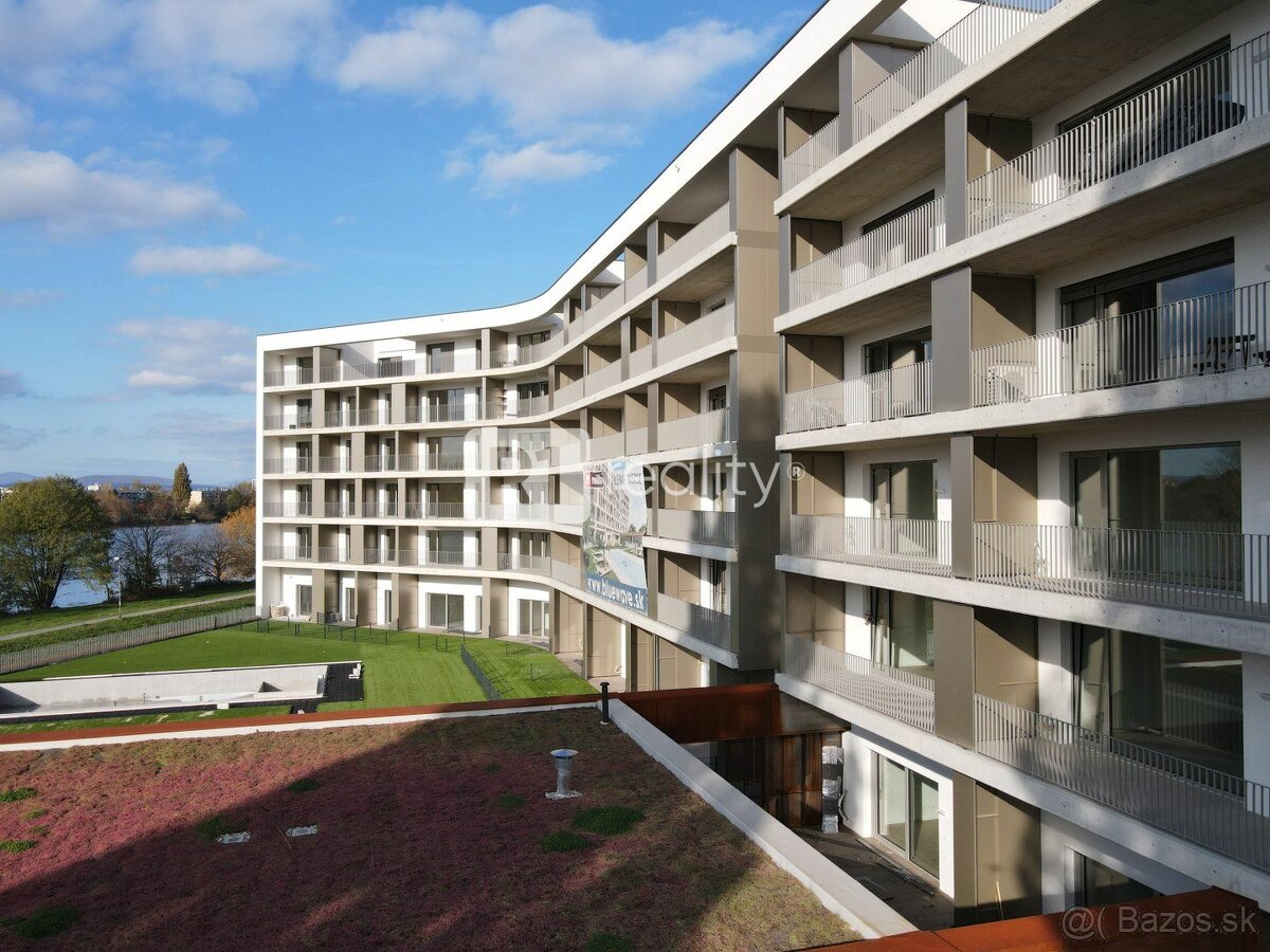 TOP INVESTÍCIA Jedinečný 2-izbový byt B45 BlueWave Riverside