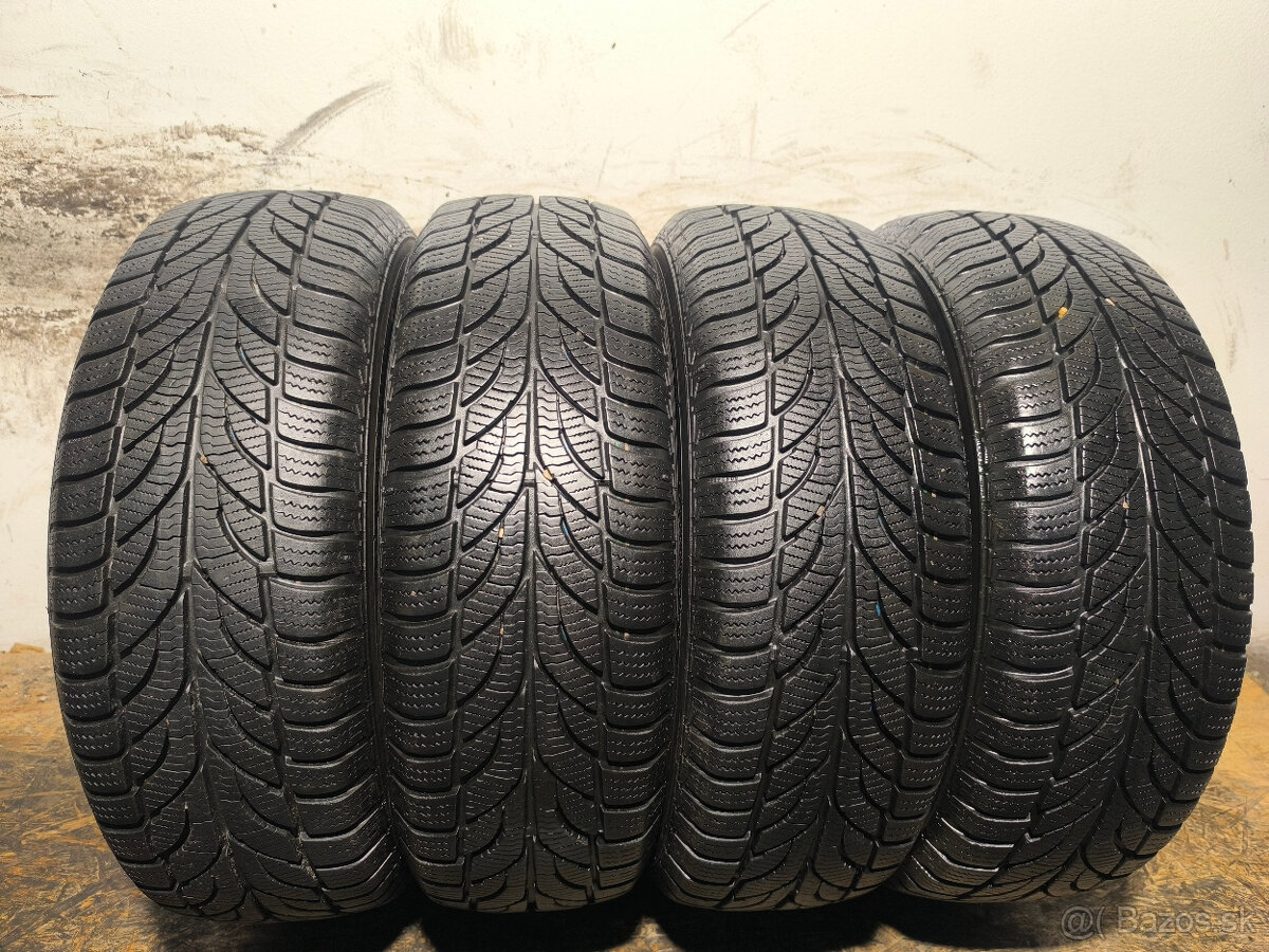 195/65 R15 Zimné pneumatiky Paxaro Winter 4 kusy